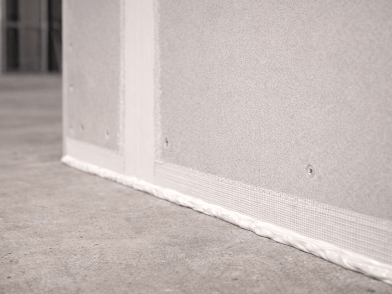 Sealant_and_tape